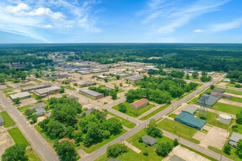 Weekly Commercial Cleaning in Cleveland, TX
